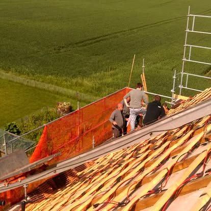 Chantier photovoltaïque en toiture